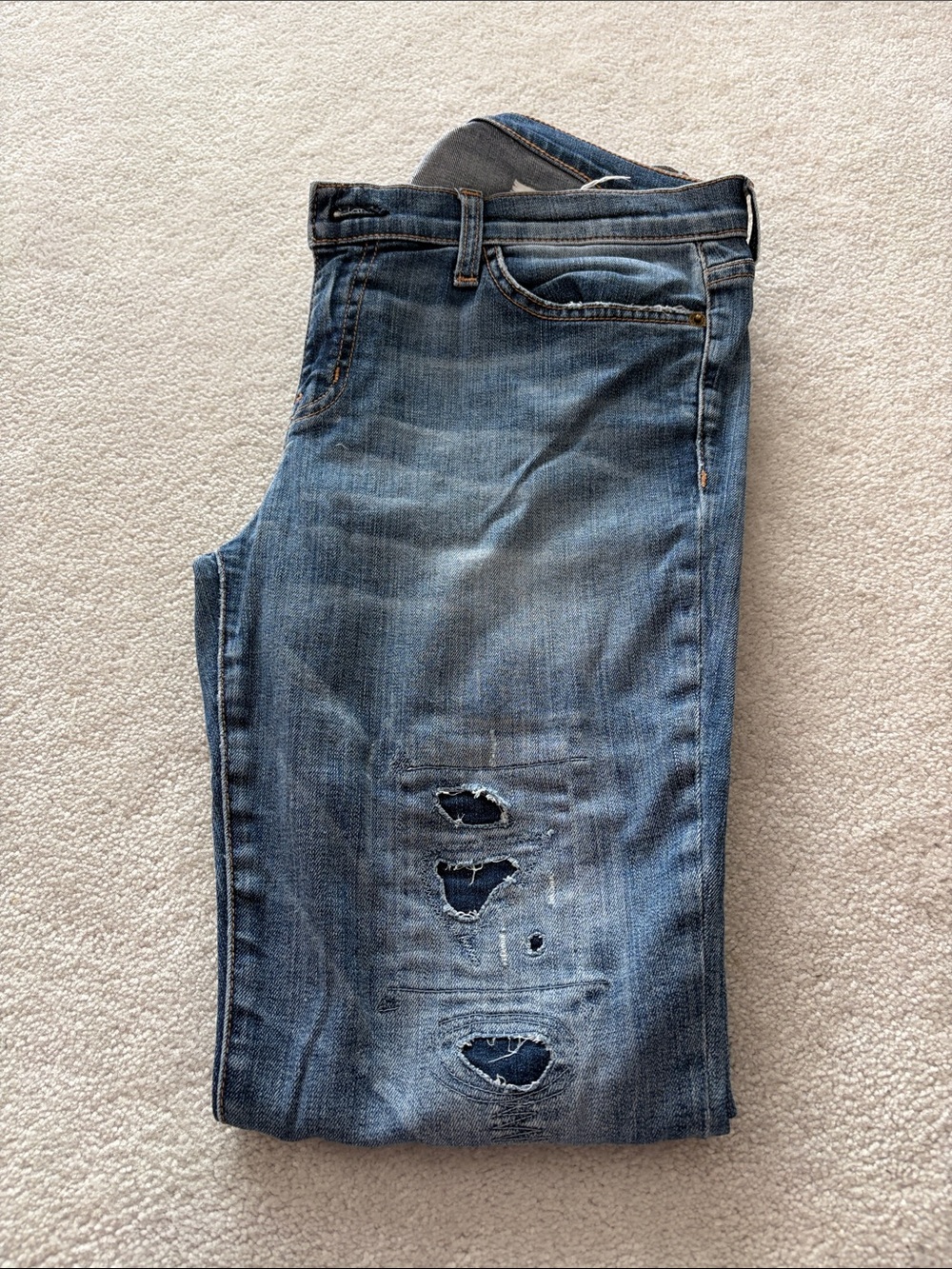 Current/Elliott Mid Blue Distressed Cropped Jeans